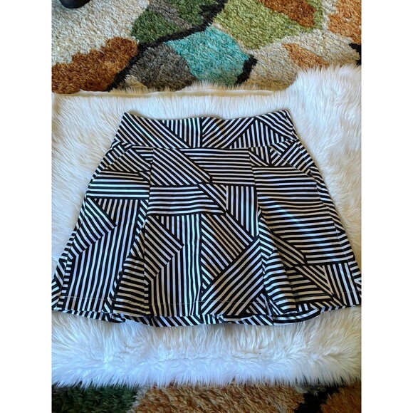 GG Blue Skort - Picture 2 of 10